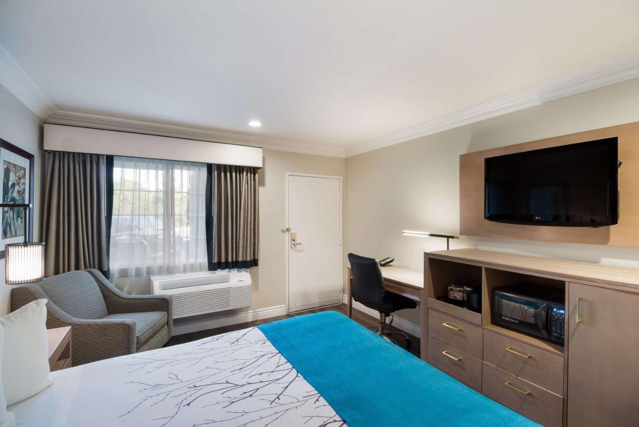 Hotel Western Woodland Hills
