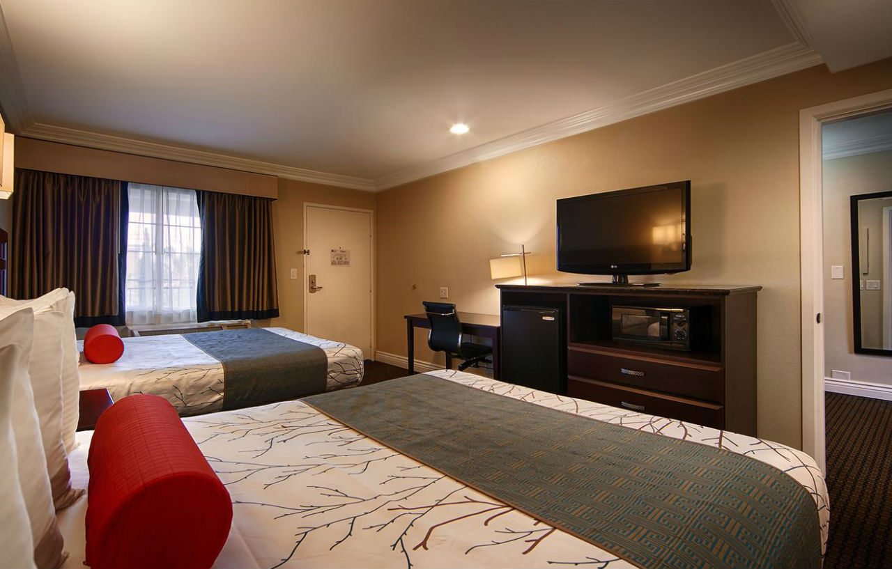 Western Woodland Hills Hotel Los Angeles